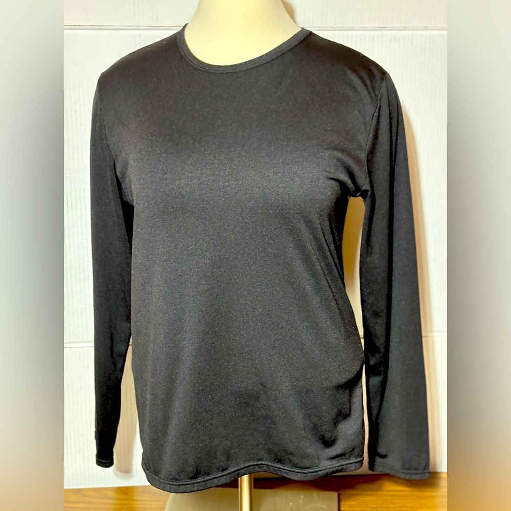 Basic black long sleeve women’s tee XXL GOES W/everything 29” L 22” p2p - Picture 2 of 7